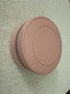 WOLF Pink leather jewelry case